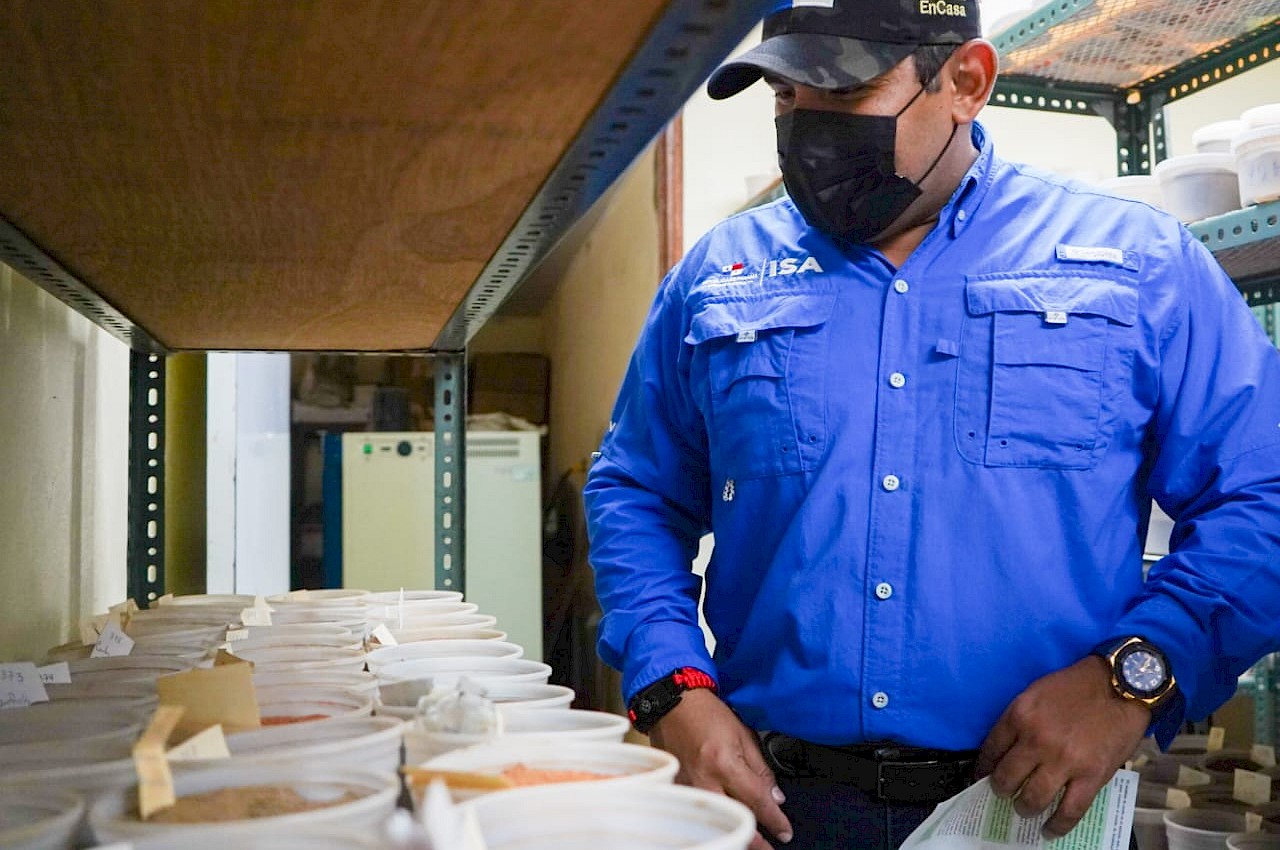 Capacitación técnica a nuestros gerentes nacionales con el tema "Zonificación de cultivos y vulnerabilidad agrícola".