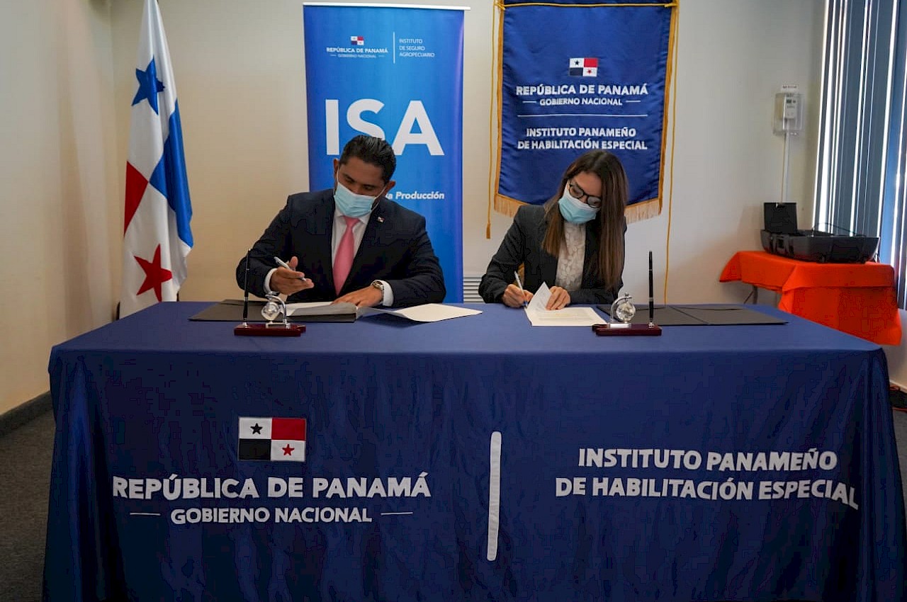 Firma de Convenio ISA e IPHE