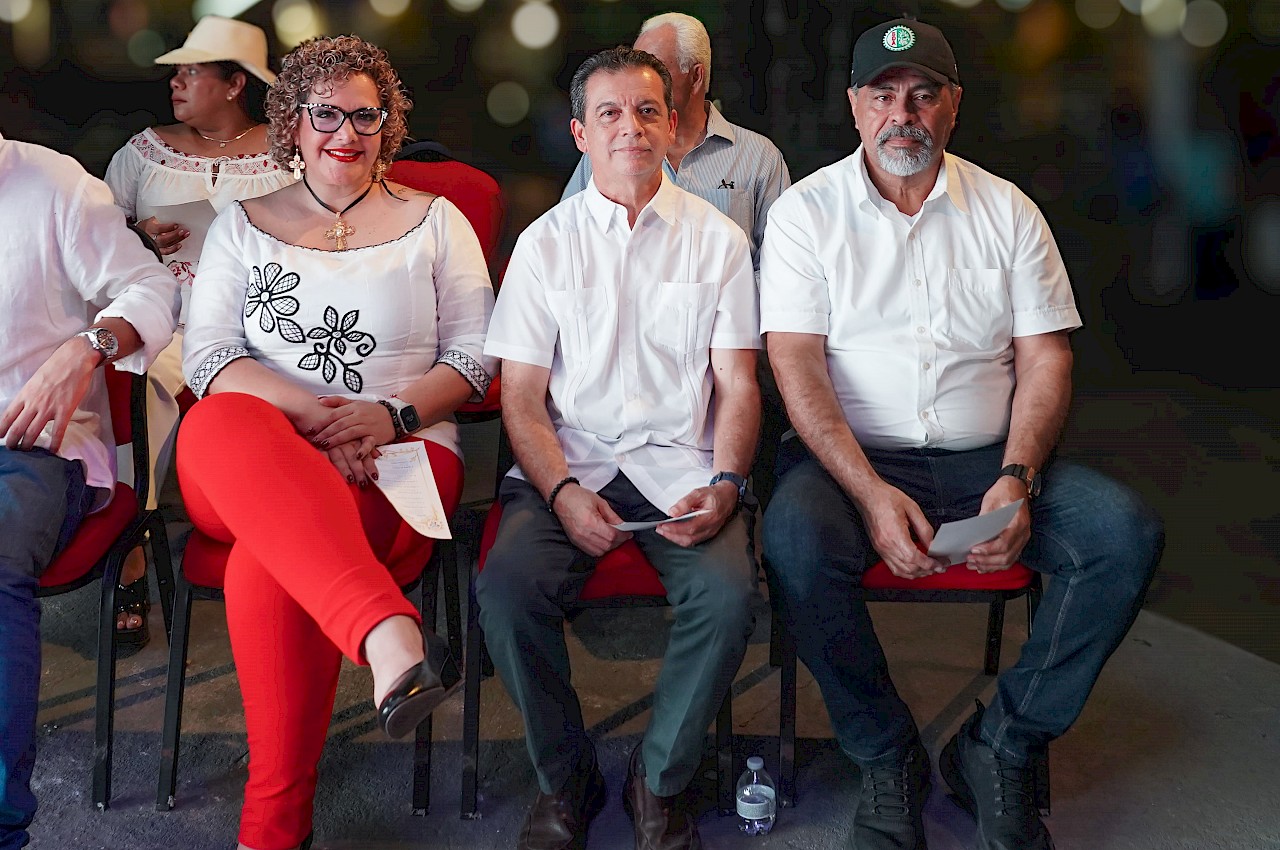 Participamos en la Feria de Veraguas en Soná y brindamos información sobre seguros en jornada agropecuaria