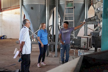 ISA visita planta de procesamiento de alimentos en Coclé.