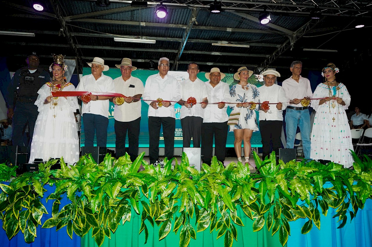 ISA festeja la inauguración de la 54 edición de la Feria de Veraguas con sede en Soná.