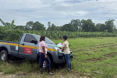ISA inspecciona afectaciones en cultivos de plátano y ganado